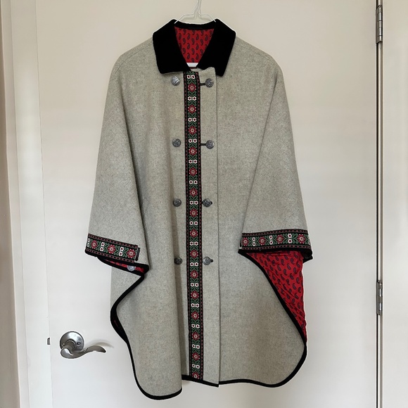 Grey Austrian CapeVintage100% WoolLined